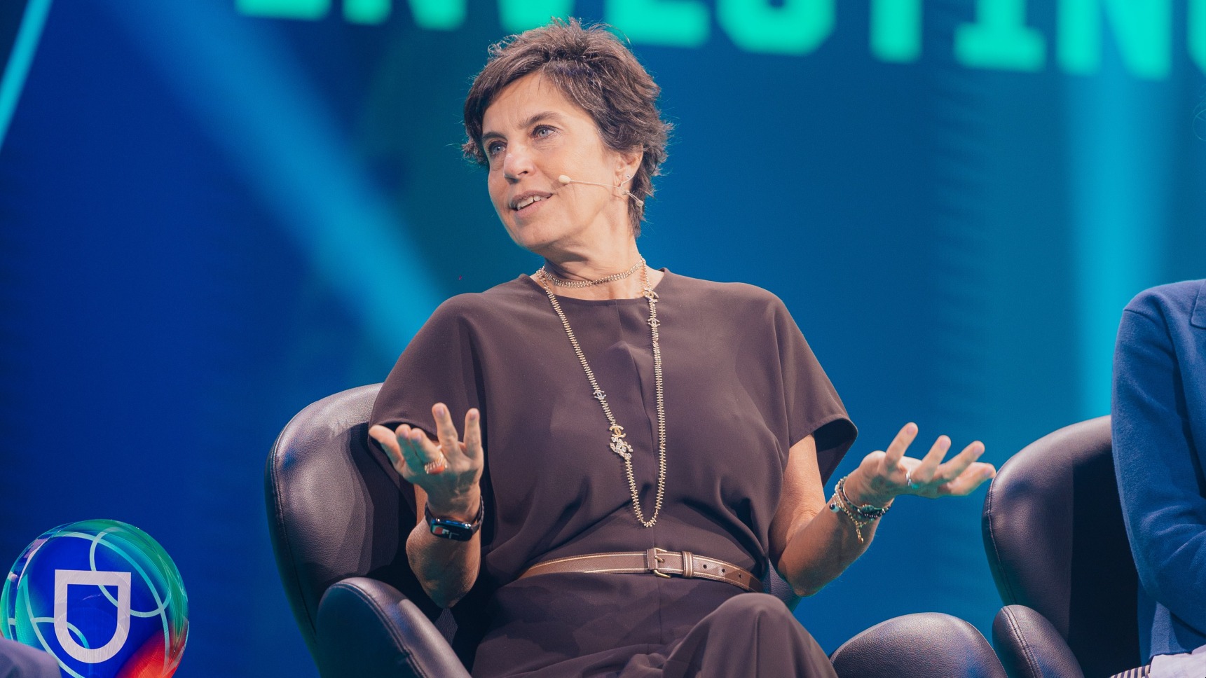 Ebru Köksal: Derrubar barreiras e promover mudanças sistémicas